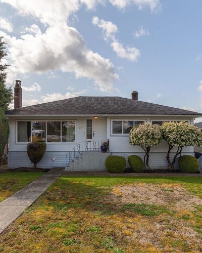 The Best Renovation Beautiful Home in Burnaby
